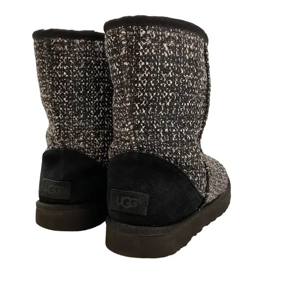UGG Rare Classic Short Mid-calf Frill Tweed Suede Sheepwool Black Boots Size 7