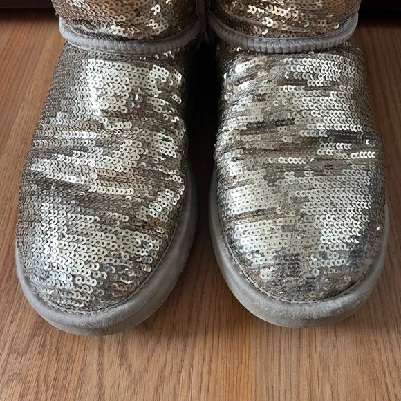 UGG sequin short boots
