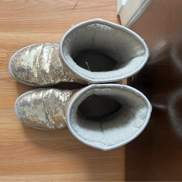 UGG sequin short boots