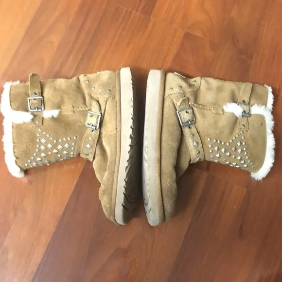 UGG Star Studded Short Sheepskin Kids Boots