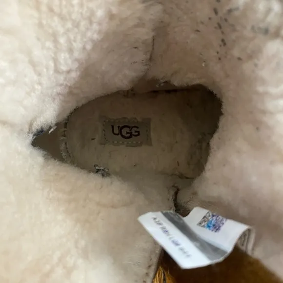 UGG Toddler Classic Camel Boots Size 10