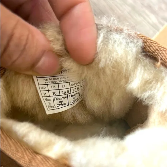 UGG Ultra Mini Kids Boots- chestnut