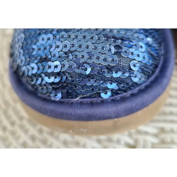 UGG Womens Australia Classic Short Sequin Sparkle Blue Sheepskin Boots 7 US
