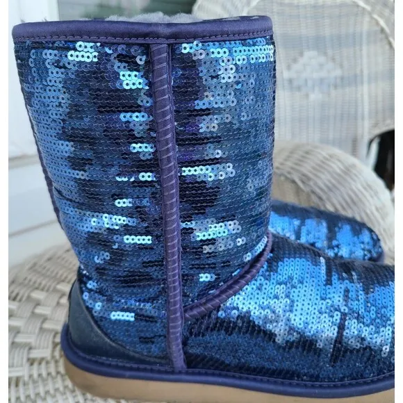 UGG Womens Australia Classic Short Sequin Sparkle Blue Sheepskin Boots 7 US