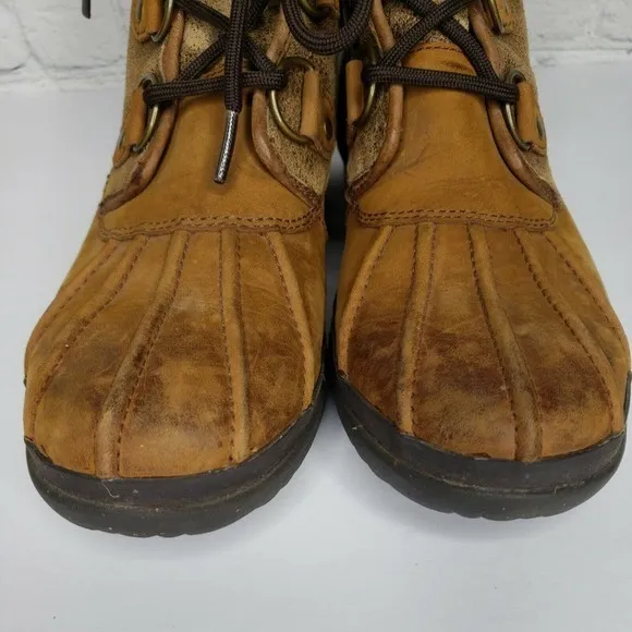 Ugg‎ Women's Brown Cecile Leather Waterproof Shearling Boots Size 7.5