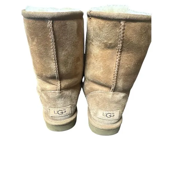 UGG Women's Classic Short II Boots Brown Mid-Calf Winter Casual Size 6