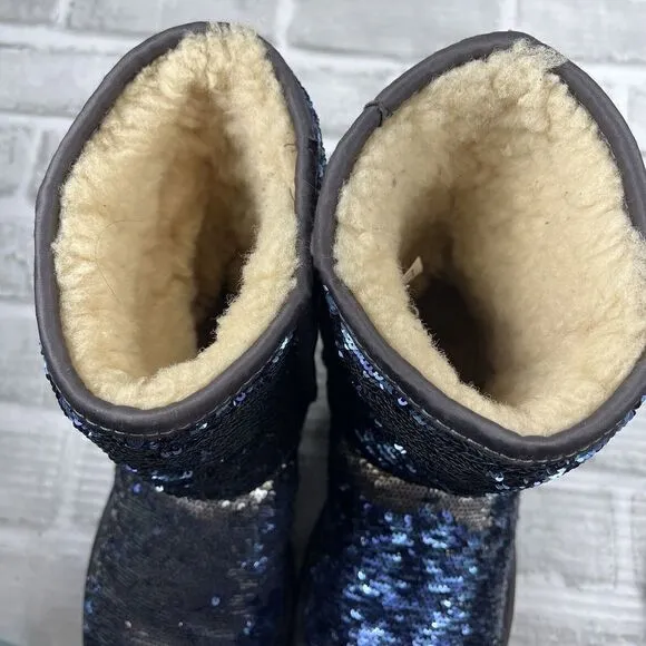 Ugg Women's Size 6 Classic Short Blue/Silver Sequin Sparkles Winter Boots