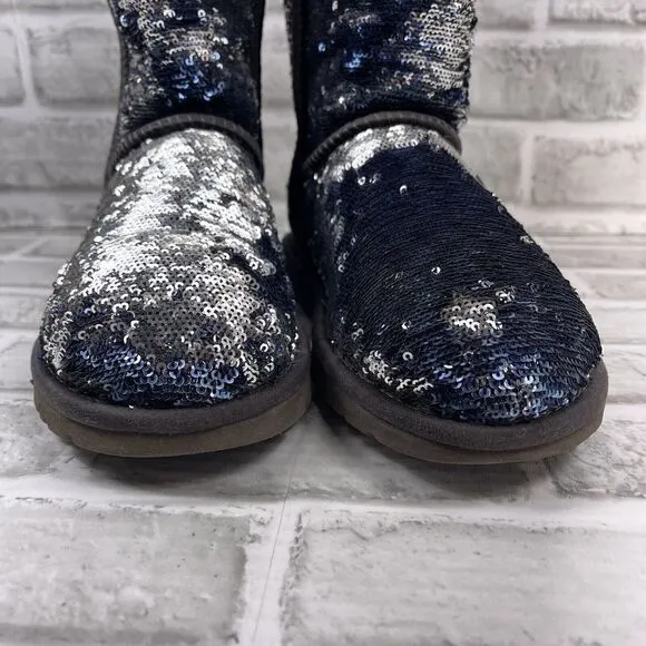 Ugg Women's Size 6 Classic Short Blue/Silver Sequin Sparkles Winter Boots