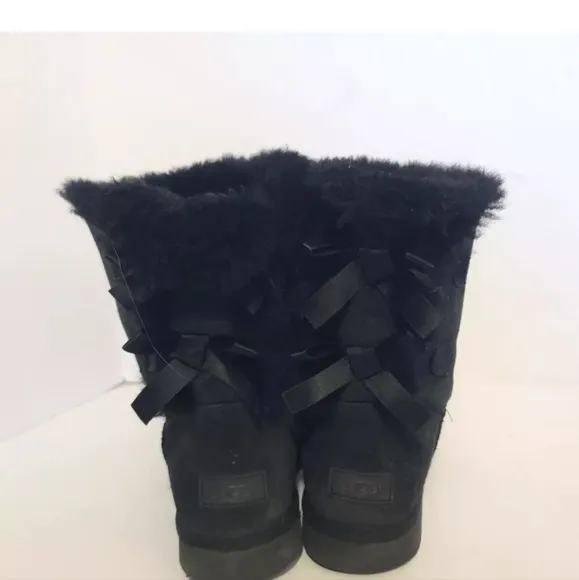 UGG Women's Solid Black Bailey Bow II Fuzzy Boots US 10