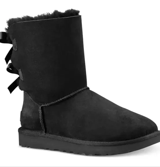 UGG Women's Solid Black Bailey Bow II Fuzzy Boots US 10