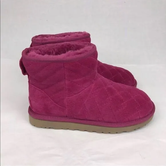UGG Arden Mini Boots Quilted Lonely Heart Color