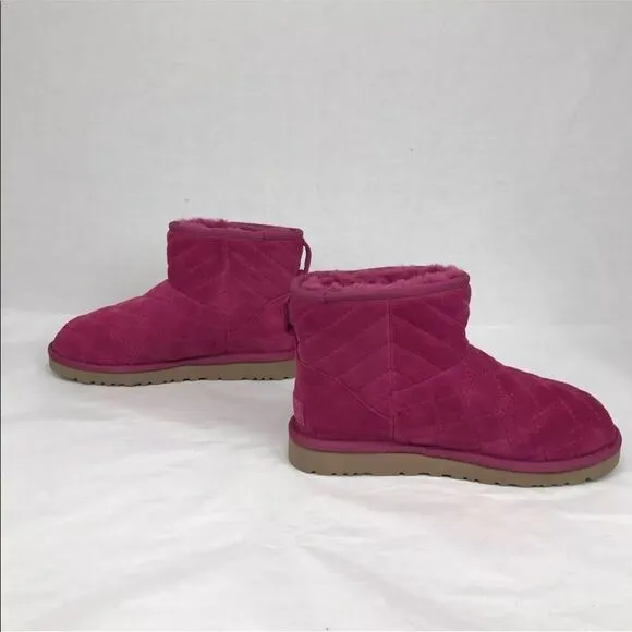UGG Arden Mini Boots Quilted Lonely Heart Color