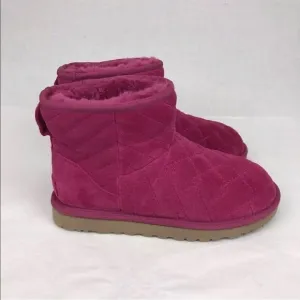 UGG Arden Mini Boots Quilted Lonely Heart Color