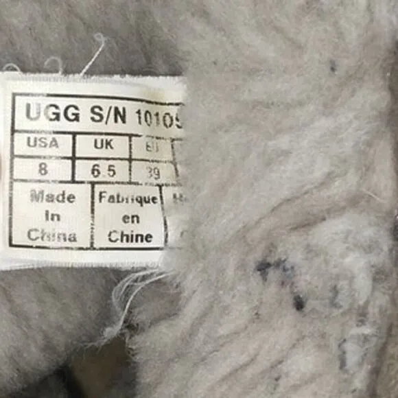 UGGS Australia Womens Classic Short Gray Pattern Suede Shirpa Lined Boots- sz. 8