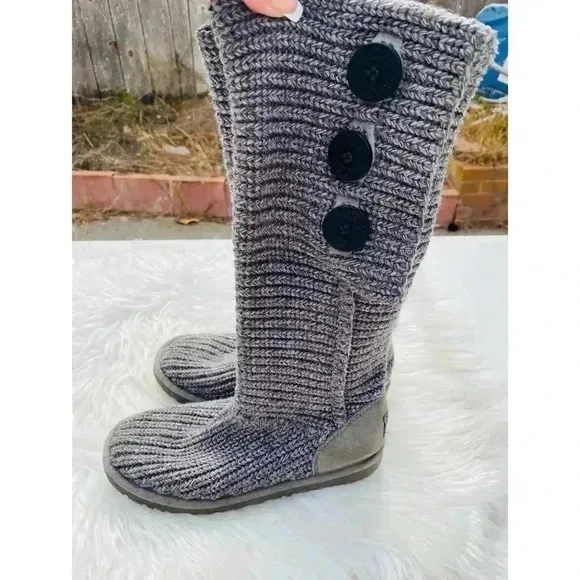 UGG®Women's Classic Cardy Boots