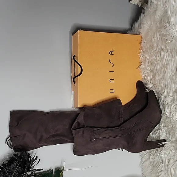 Unisa over the knee boots womens size 11M gently loved in box