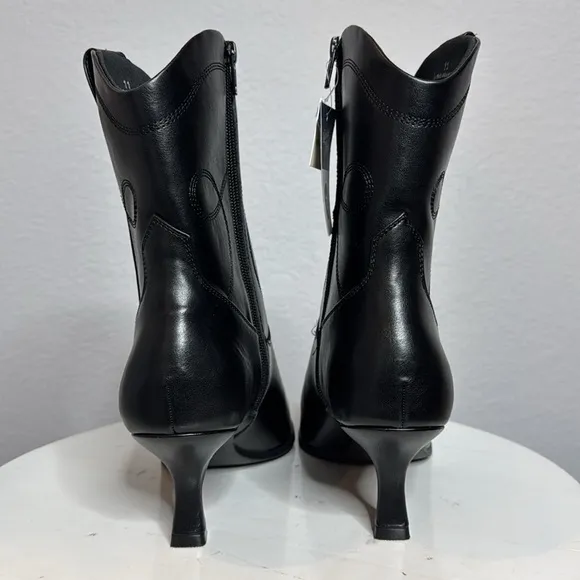 UNIVERSAL THREAD WOMENS BLACK JENSON WESTERN COWBOY ANKLE BOOTS **NWT**