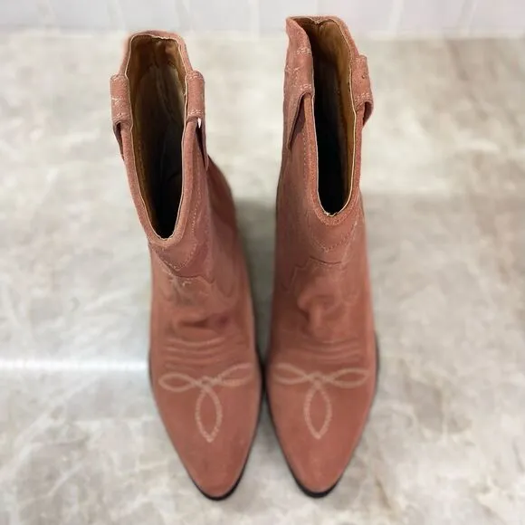Urban Outfitters Boots Lynn Suede Rose Pink Cowboy Western  Size 7.  NWT
