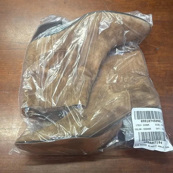 USED J Crew New Stevie ankle boots in suede CC069