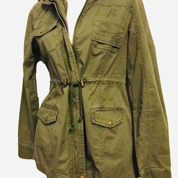 Utility Cargo Hooded Long Sleeve Zippered Jacket by New Look Army Green Medium