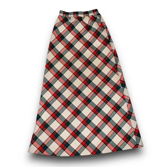 v i n t a g e :: Mod Preppy Plaid Thick Maxi Skirt Classy Tartan