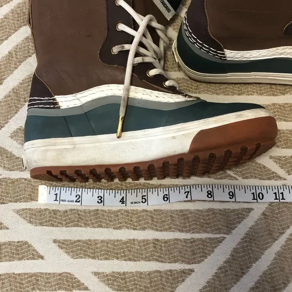 Vans Brown and Green Winter Boots