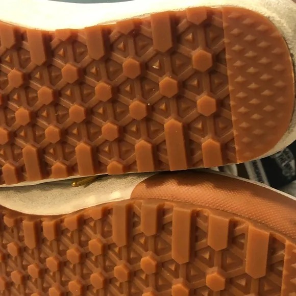 Vans Brown and Green Winter Boots