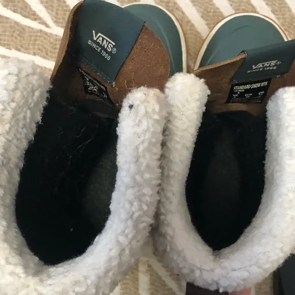 Vans Brown and Green Winter Boots