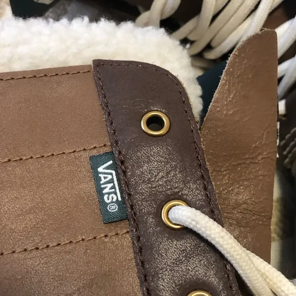 Vans Brown and Green Winter Boots