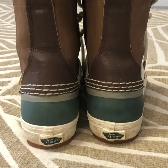 Vans Brown and Green Winter Boots