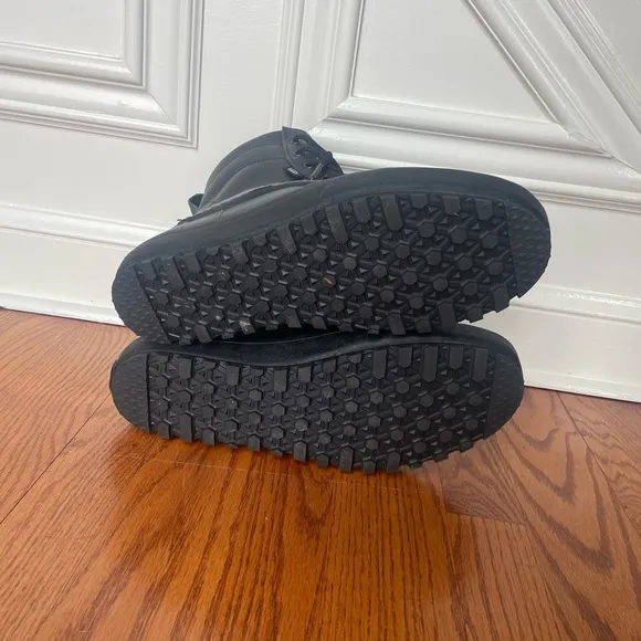 Vans MTE Mid Waterproof Boot Black