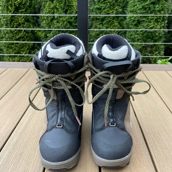 Vans One &amp; Done/Hana Beaman Snowboard Boot - 2023 - Women's