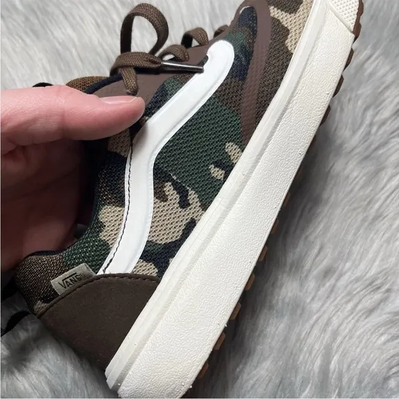 Vans Ultrarange Men’s Rapidweld Brown Green Camo Shoes Size 10