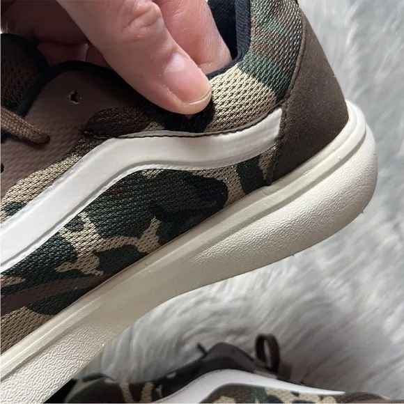 Vans Ultrarange Men’s Rapidweld Brown Green Camo Shoes Size 10