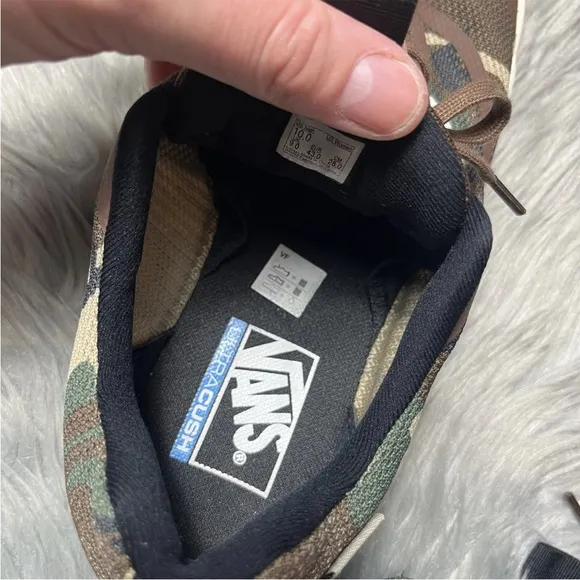 Vans Ultrarange Men’s Rapidweld Brown Green Camo Shoes Size 10