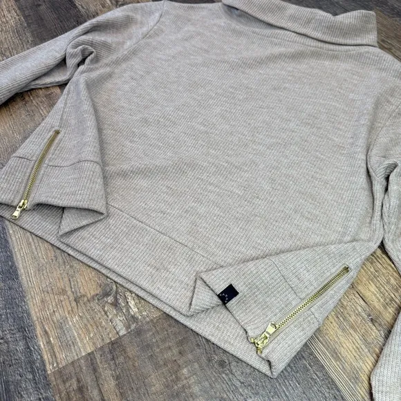 Varley Simon Women's Ribbed Side-Zip Sweater Size M