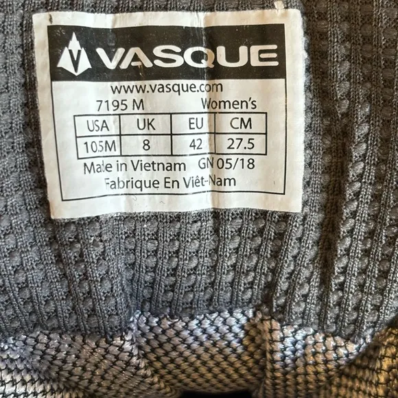Vasque Goretex Hiking Boots Womens Size 10.5