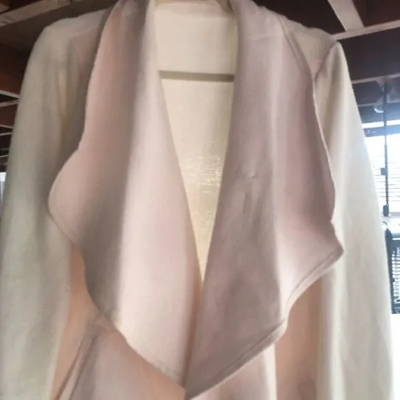 Very classy White Flutter long coat/ Cardigan
