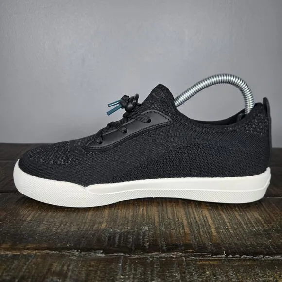 Vessi Weekend Sneaker Kids Size J4 Waterproof Shoes Sneakers Black White