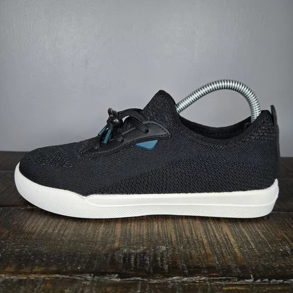 Vessi Weekend Sneaker Kids Size J4 Waterproof Shoes Sneakers Black White