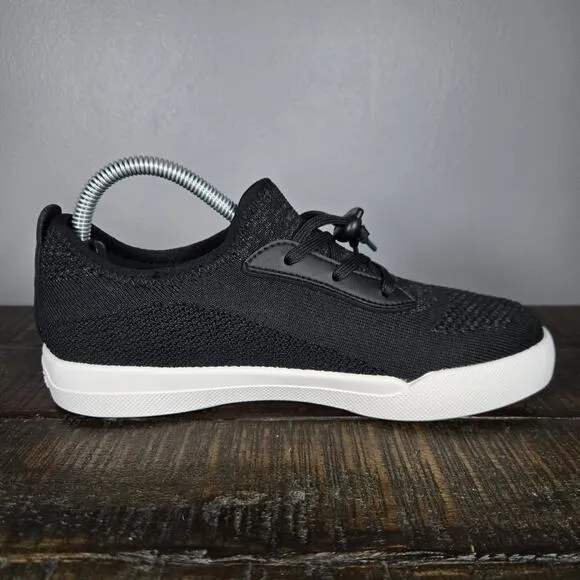 Vessi Weekend Sneaker Kids Size J4 Waterproof Shoes Sneakers Black White