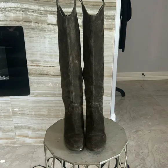 Via Spiga Women’s “ Babe” KneeHigh Boots. Olive/Brown Suede. Size 8.5M