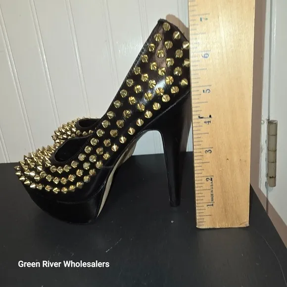 Vince‎ Camuto Madelyn Gold Spike Heels Shoes 6.5 Sexy Hot Role Play