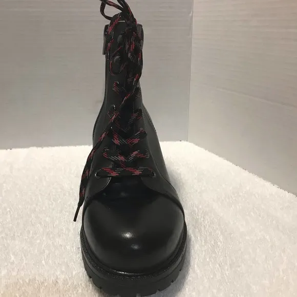 Vince  Camuto New‎ 9 W  Leather Lace-Up Ankle Boots- Gaviana- Black