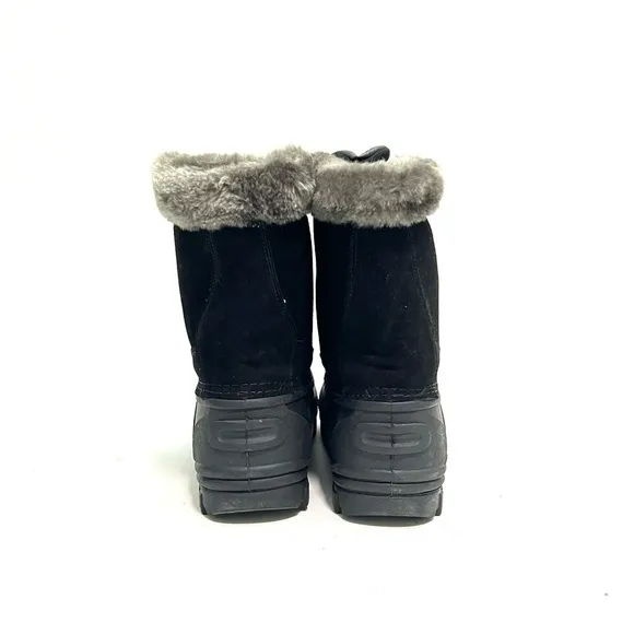 Vintage 1990s women’s black suede faux fur waterproof snow boots