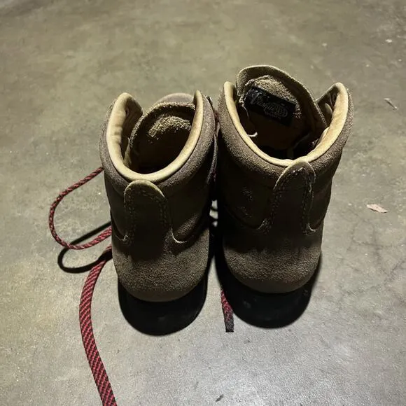 Vintage 80s Vasque Brown Leather Chukka Hiking Boots 6