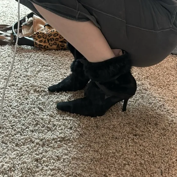 Vintage Black Fur-Trimmed Nine West Boots