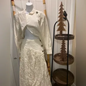Vintage Country western set.  Cotton and lace shirt and skirt set.  S/m.