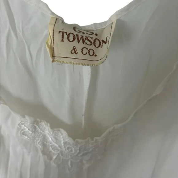 Vintage G. S. Towson &amp; Co. Cream long camisole dress /nightgown Sz M/L