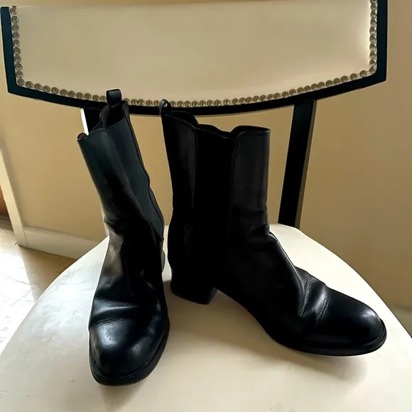 VINTAGE GUESS SHORT BOOTS